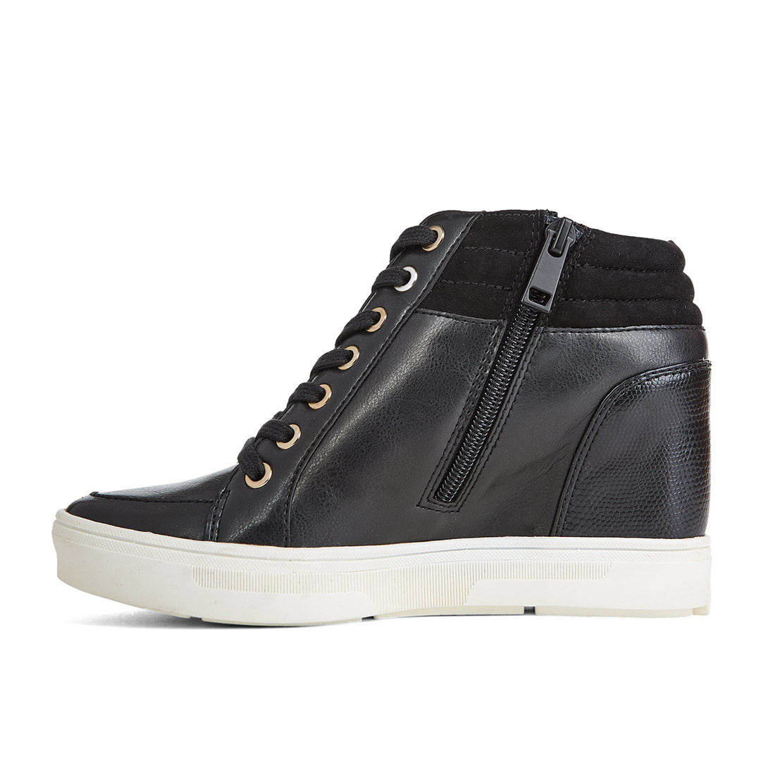 110308-01-saturday-02-Saturday-Women's Sneakers-Chelsee Girl-Yellow Shoes