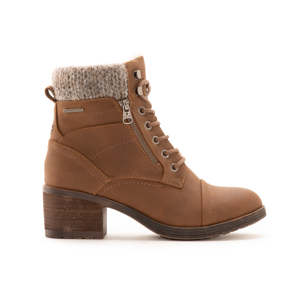 112053-31-HEMISPHERE-01-2137100122-Hemisphere-Women's Winter Boots-Chelsee Girl-Yellow Shoes