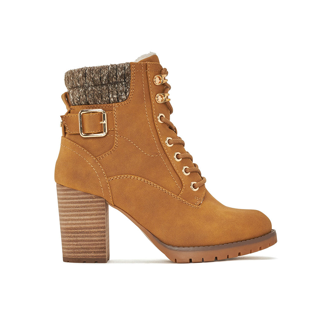 115576-66-LAURIERII-1-2469200170-Laurier II-Women's Winter Boots-Chelsee Girl-Yellow Shoes