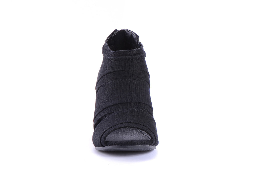 SCORPIO CHELSEE GIRL Black 104953-01 gender-womens type-sandal style-casual