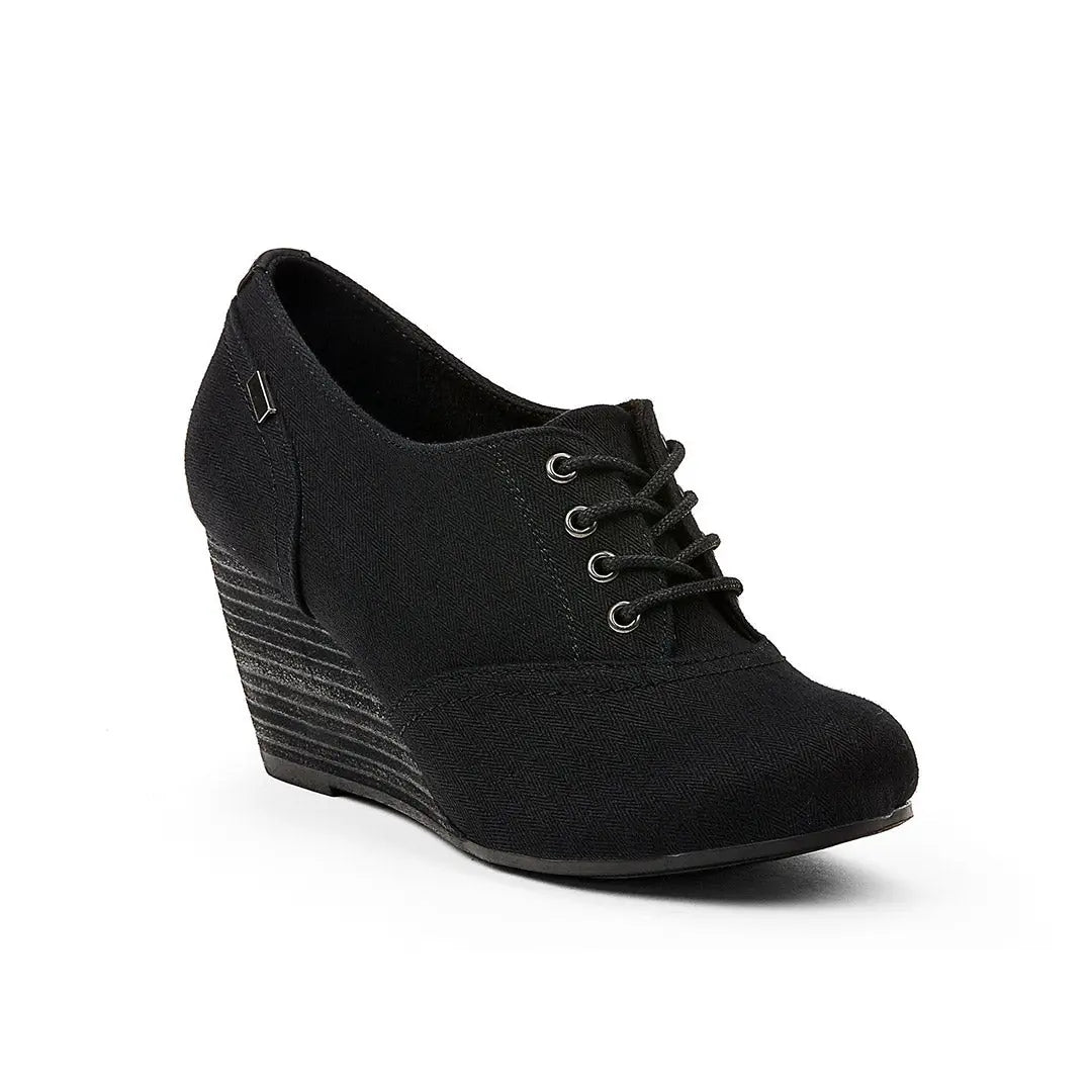 105673-01-rider-1_9fea45bb-7ac7-43c1-b2f6-ca5dfabcc286-Rider-Women's Dress Shoes-chelsee girl-Yellow Shoes