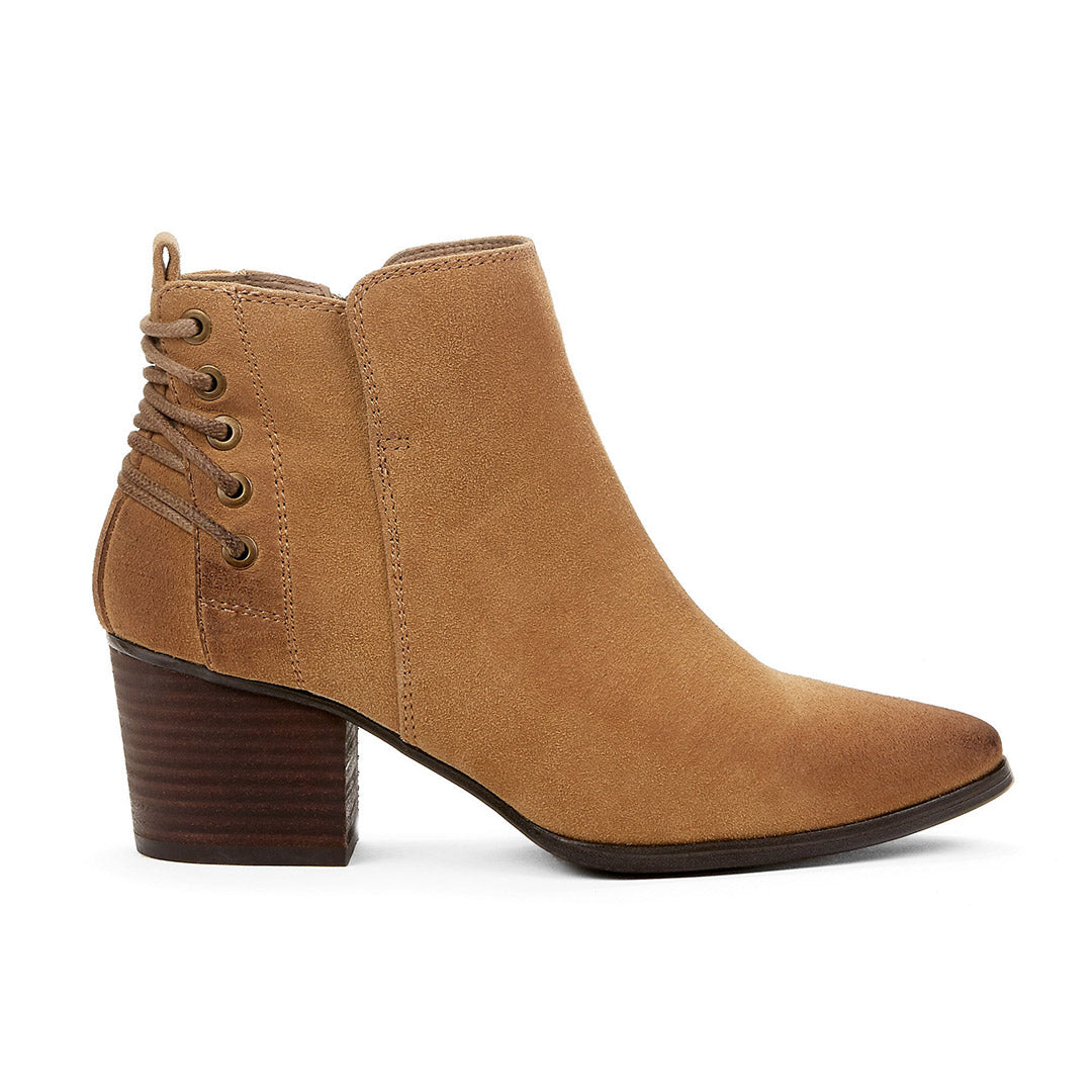 107890-30-corset_26cd53b8-0932-46a2-b46b-714cb144598e-1722900122-Corset-Women's Fashion Light Boots-Chelsee Girl-Yellow Shoes