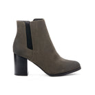 107891-61-taken_c782ed0b-068e-4881-a5c7-27e7bd8383b6-1723100244-Taken-Women's Fashion Light Boots-Chelsee Girl-Yellow Shoes