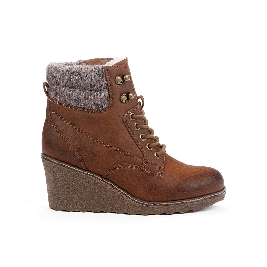 108294-31-faraway-1756500080-Faraway-Women's Winter Boots-Chelsee Girl-Yellow Shoes