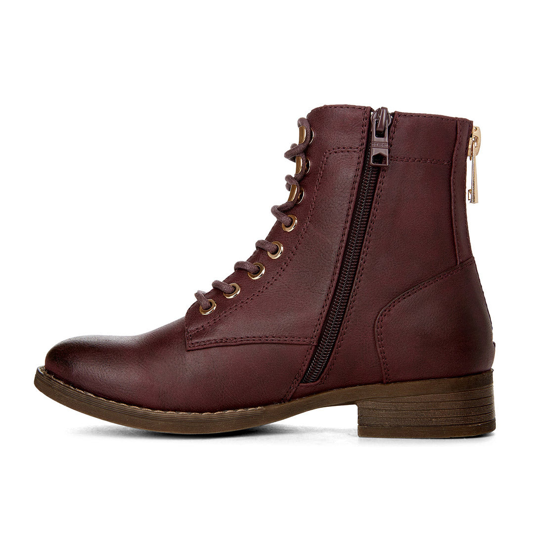111042-50-scout-02-Scout-Women's Fashion Light Boots-Chelsee Girl-Yellow Shoes