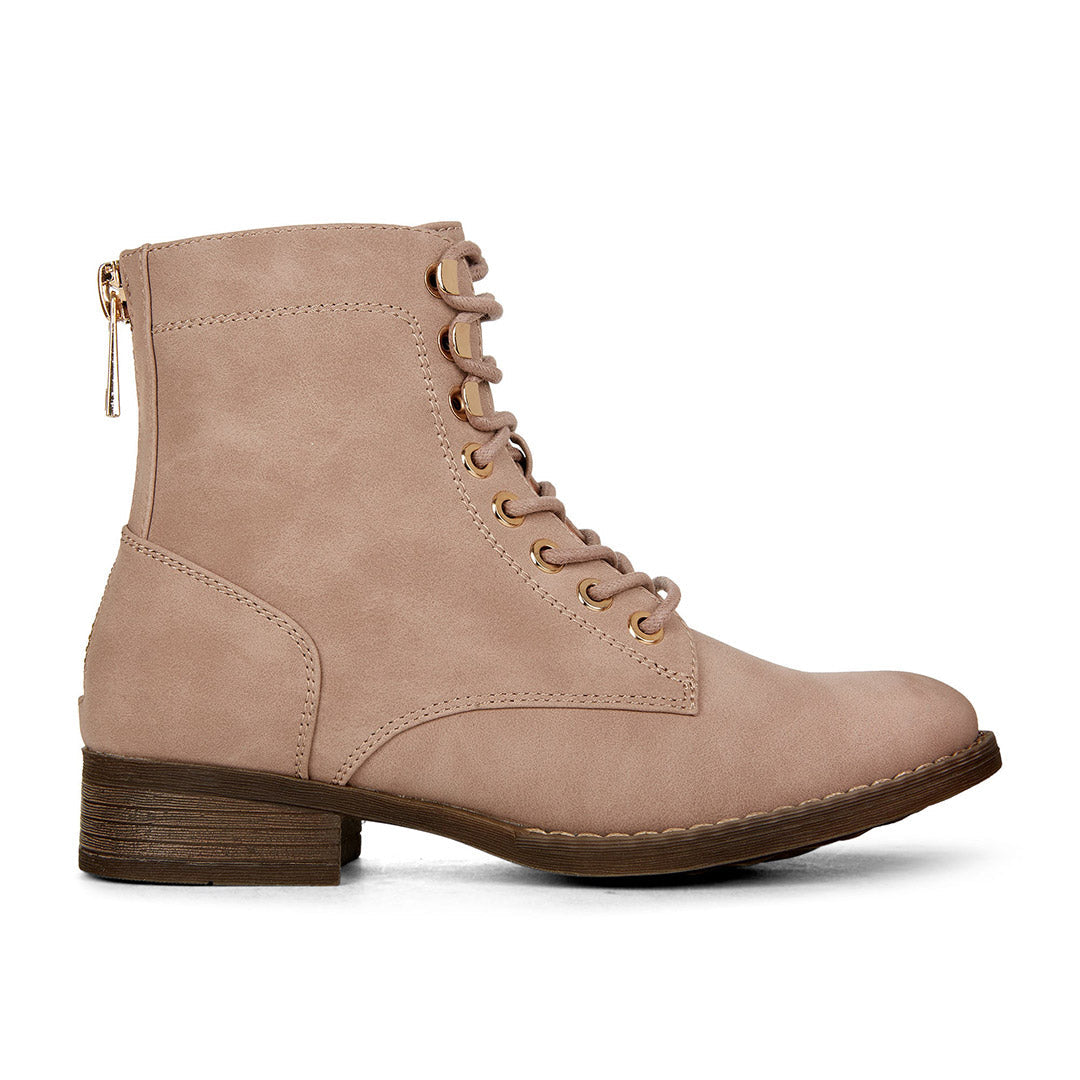 111042-68-scout-01-2032100268-Scout-Women's Fashion Light Boots-Chelsee Girl-Yellow Shoes